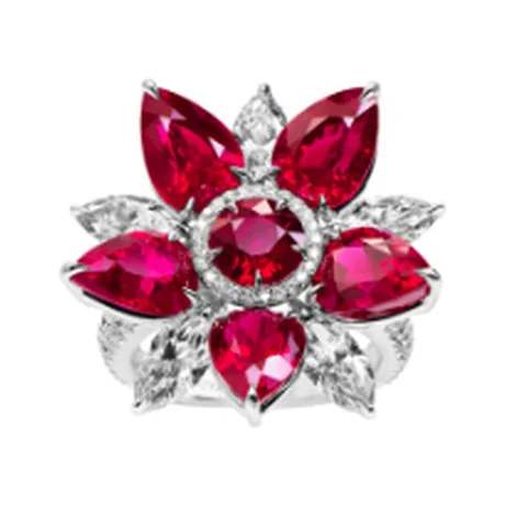 High Jewelry Bague fleur rubis de Birmanie 10,54 ct