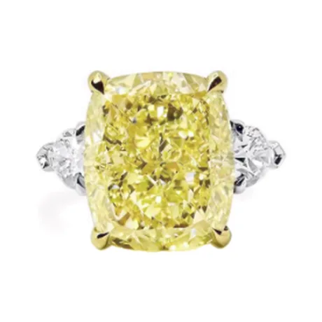 High Jewelry Solitaire diamant jaune fancy pâle coussin 8,04 ct