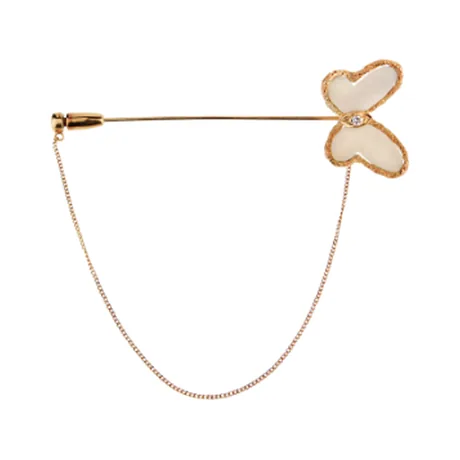 Van Cleef & Arpels Broche jabot papillon jabot corail