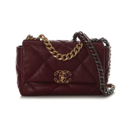 Chanel 19 Medium Flap, agneau matelassé Burgundy
