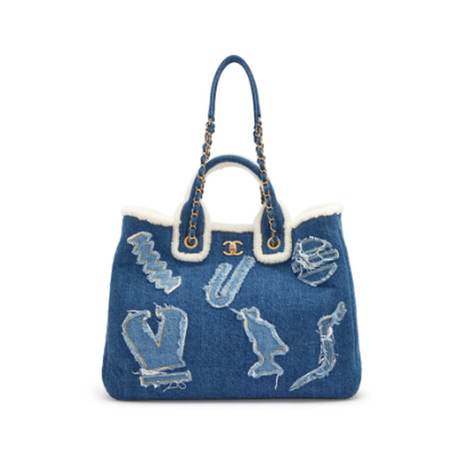 Chanel Coco Tote, denim & shearling Blue White Paris-New York Hieroglyph, doré