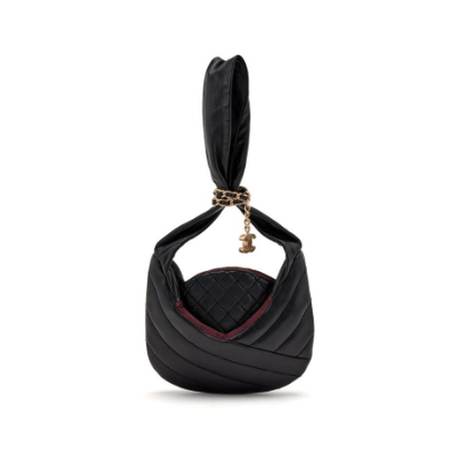 Chanel Evening, agneau Black Chaplain, doré pâle
