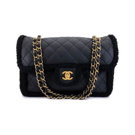 Chanel Manchon Flap, shearling Black, doré