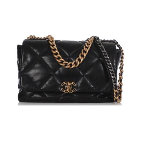 Chanel Maxi 19 Flap, chèvre matelassé Black, argenté & ruthénium