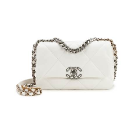 Chanel Medium 19 Flap, chèvre matelassé White, doré brossé