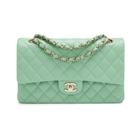 Chanel Medium Classic Double Flap, agneau matelassé Light Green, doré clair