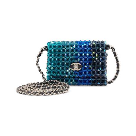 Chanel Micro Flap Card Holder, cristaux irisé Blue & Green, argenté