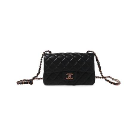 Chanel Mini Classic Flap, agneau matelassé Black, or rose