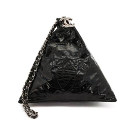 Chanel Pyramide Clutch, cuir verni Black Bon Bon, argenté