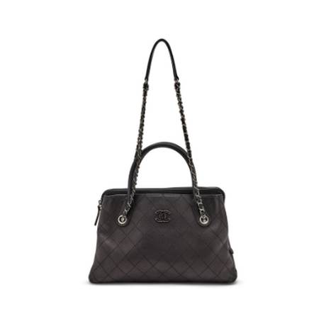 Chanel Urban Shopping Tote, matelassé Black, argenté