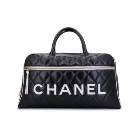 Chanel Vintage Letter Logo Large Bowler Duffle, veau matelassé Black & White, doré