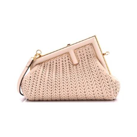 Fendi First Small, cuir tissé