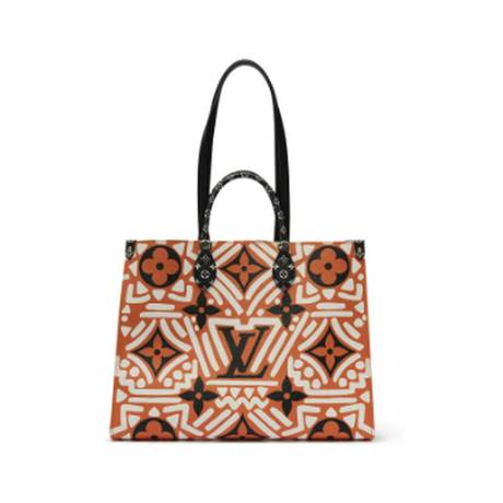 Louis Vuitton OnTheGo GM, toile Giant Monogram enduite Caramel Black & White Crafty, doré
